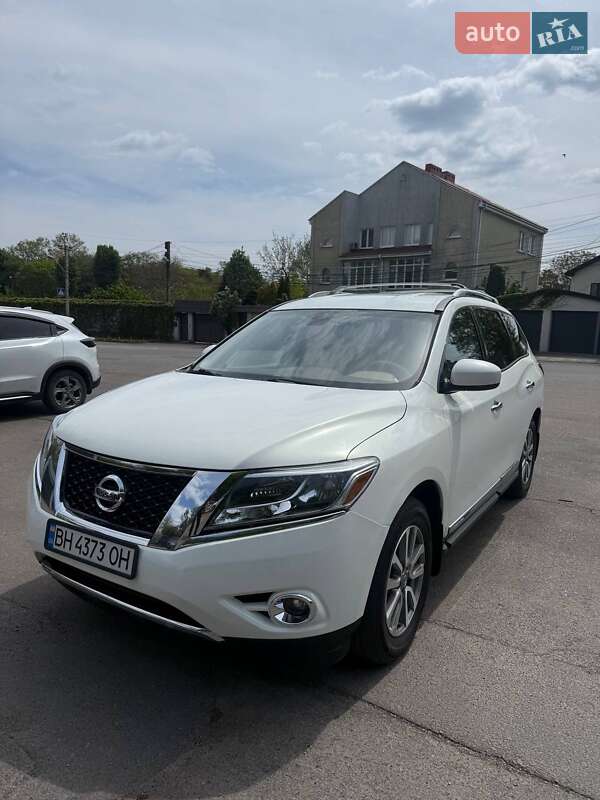 Внедорожник / Кроссовер Nissan Pathfinder 2012 в Одессе