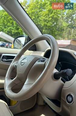 Внедорожник / Кроссовер Nissan Pathfinder 2012 в Одессе