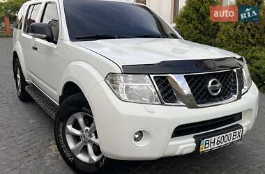 Внедорожник / Кроссовер Nissan Pathfinder 2011 в Одессе