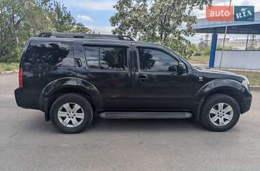 Позашляховик / Кросовер Nissan Pathfinder 2006 в Дніпрі