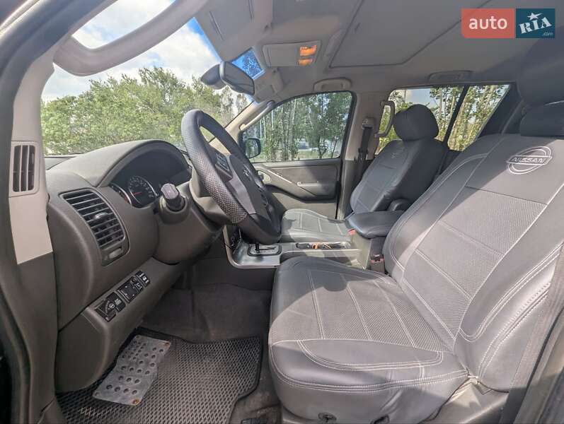 Позашляховик / Кросовер Nissan Pathfinder 2006 в Дніпрі