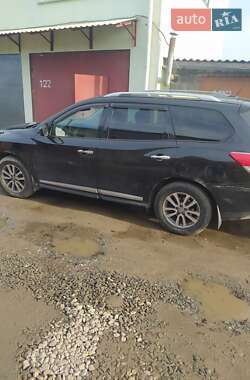 Внедорожник / Кроссовер Nissan Pathfinder 2015 в Житомире