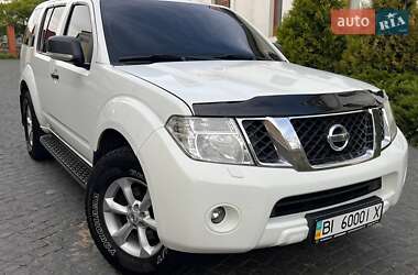 Внедорожник / Кроссовер Nissan Pathfinder 2011 в Одессе