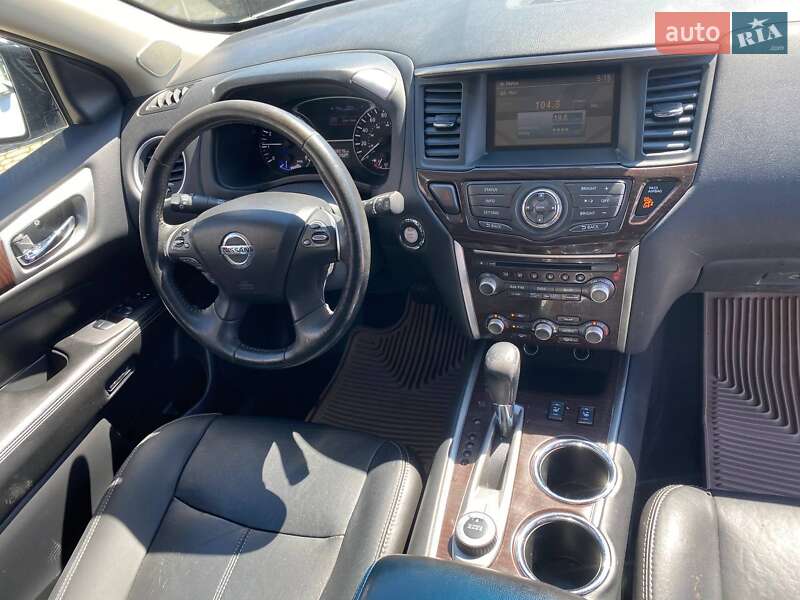 Позашляховик / Кросовер Nissan Pathfinder 2014 в Львові