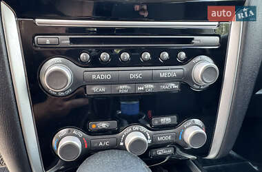 Внедорожник / Кроссовер Nissan Pathfinder 2016 в 
