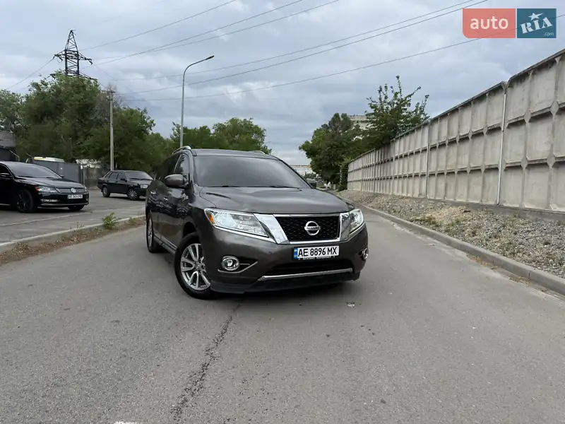 Nissan Pathfinder 2016