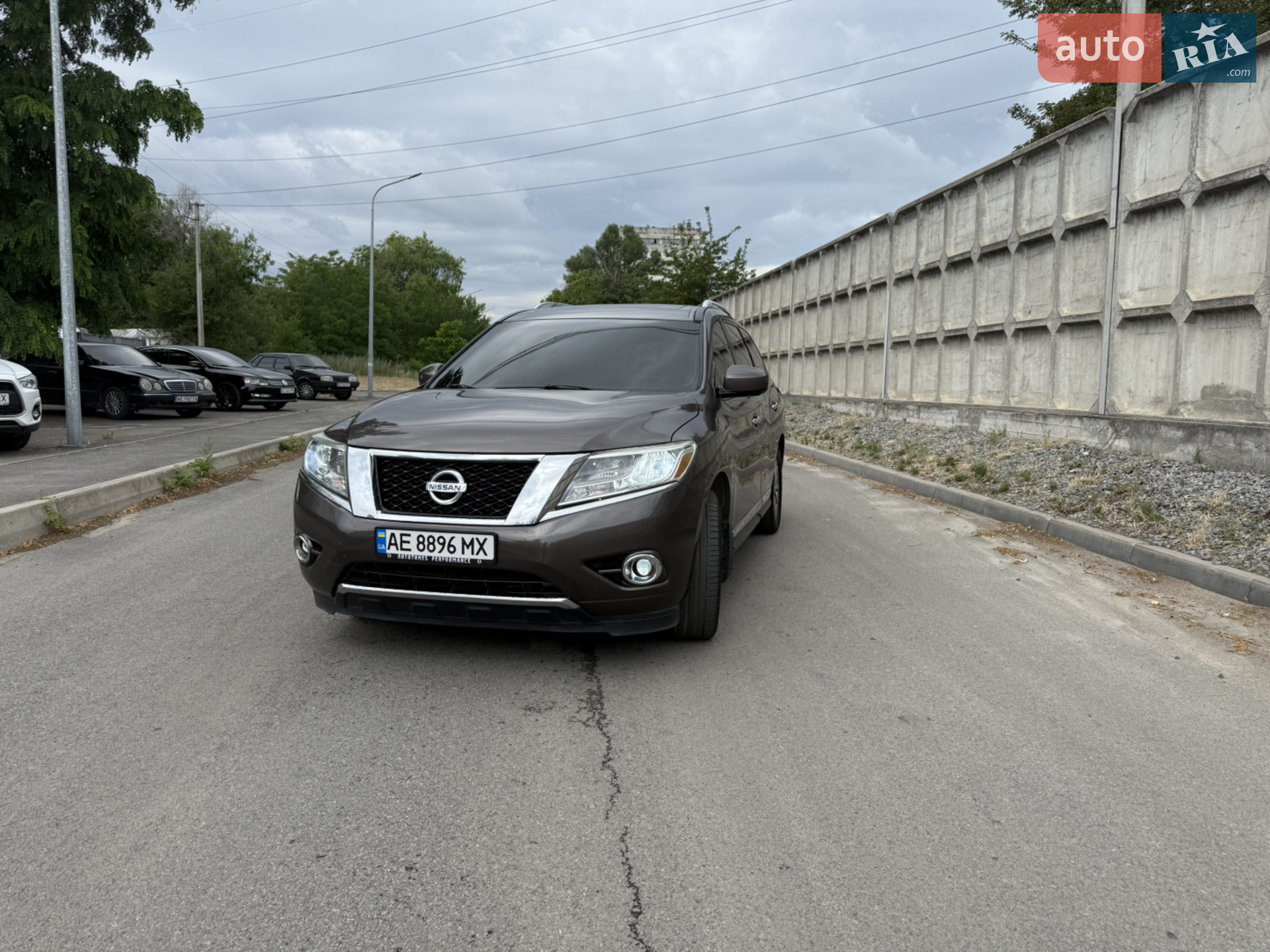 2016 Nissan Pathfinder - мініатюра 3