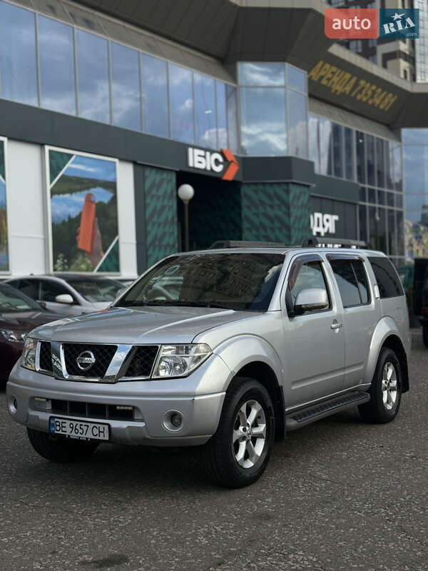 Внедорожник / Кроссовер Nissan Pathfinder 2007 в Одессе
