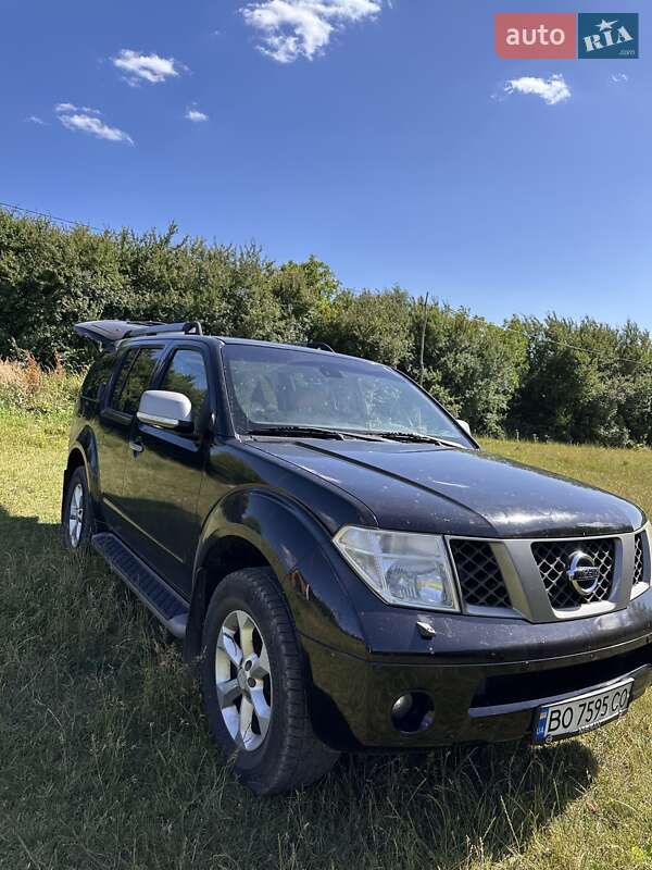 Внедорожник / Кроссовер Nissan Pathfinder 2009 в Борщеве