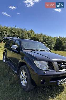 Внедорожник / Кроссовер Nissan Pathfinder 2009 в 