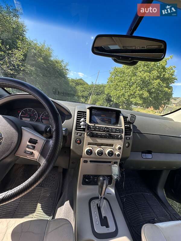 Внедорожник / Кроссовер Nissan Pathfinder 2009 в Борщеве