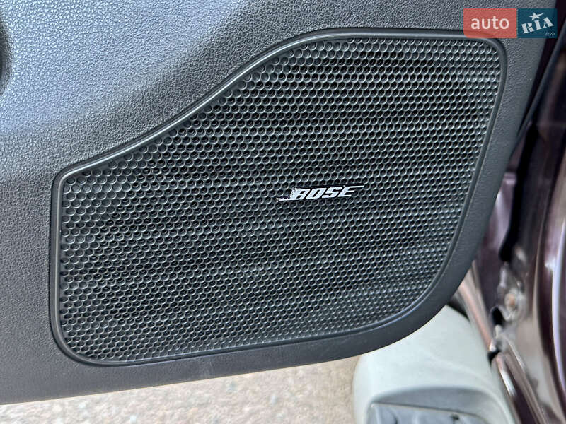Внедорожник / Кроссовер Nissan Pathfinder 2011 в Ровно