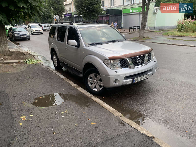 Nissan Pathfinder 2006