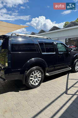 Внедорожник / Кроссовер Nissan Pathfinder 2014 в 