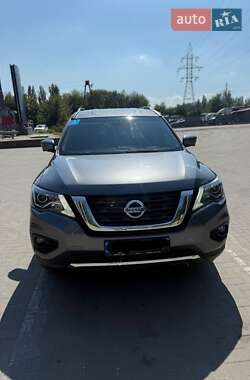 Внедорожник / Кроссовер Nissan Pathfinder 2019 в Днепре