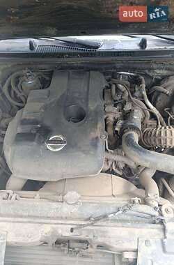 Внедорожник / Кроссовер Nissan Pathfinder 2006 в Запорожье