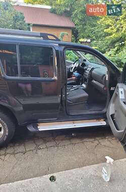 Позашляховик / Кросовер Nissan Pathfinder 2006 в Калуші