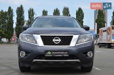 Позашляховик / Кросовер Nissan Pathfinder 2014 в Києві
