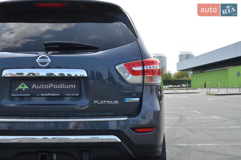 Позашляховик / Кросовер Nissan Pathfinder 2014 в Києві