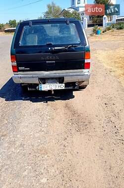 Внедорожник / Кроссовер Nissan Pathfinder 1995 в Белгороде-Днестровском