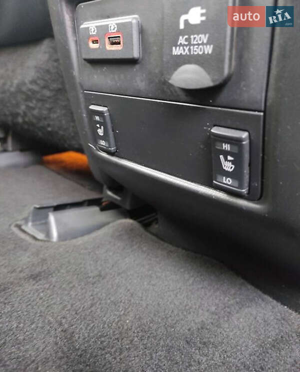 Позашляховик / Кросовер Nissan Pathfinder 2019 в Львові фото 16 Позашляховик / Кросовер Nissan Pathfinder 2019 в Львові