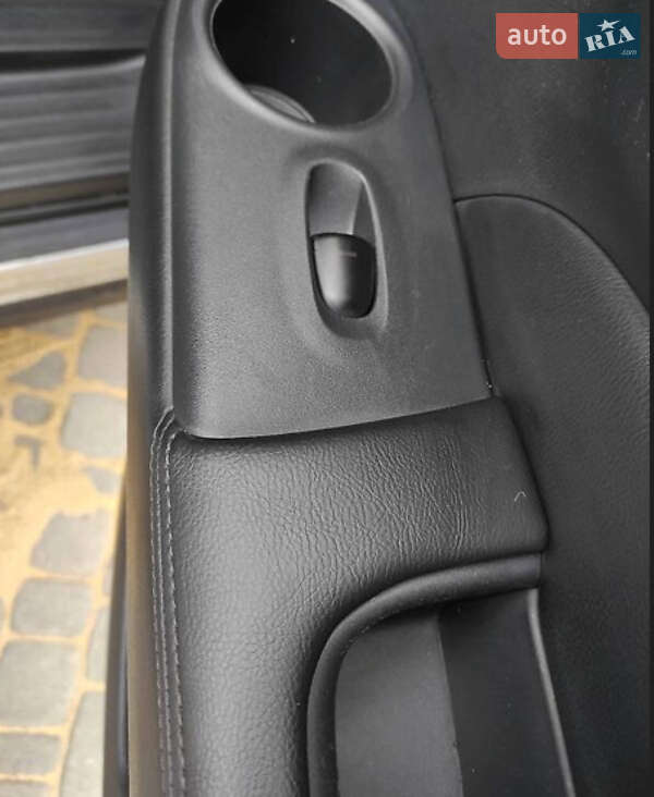 Позашляховик / Кросовер Nissan Pathfinder 2019 в Львові фото 21 Позашляховик / Кросовер Nissan Pathfinder 2019 в Львові