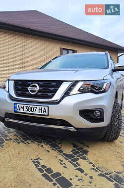 Позашляховик / Кросовер Nissan Pathfinder 2019 в Львові