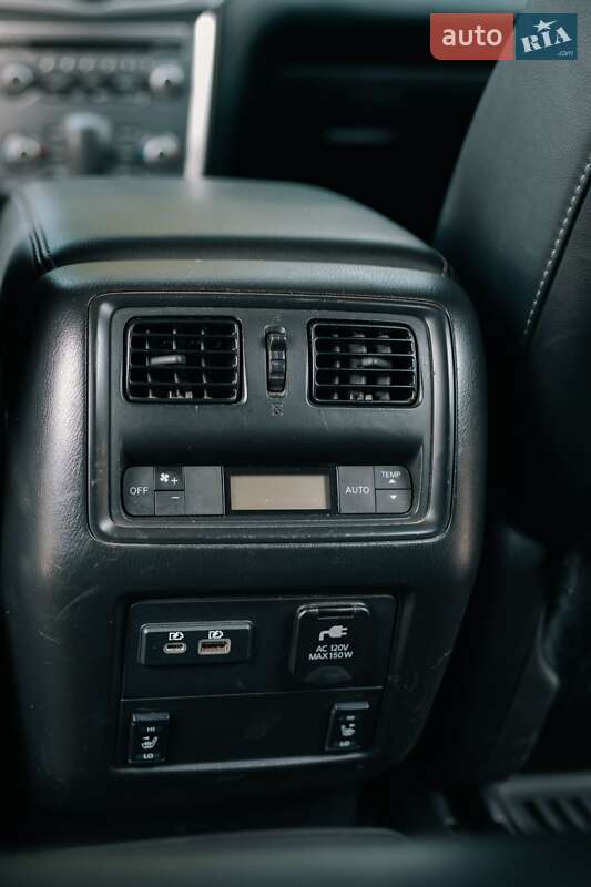 Позашляховик / Кросовер Nissan Pathfinder 2019 в Києві