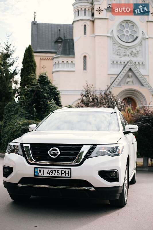 Позашляховик / Кросовер Nissan Pathfinder 2019 в Києві