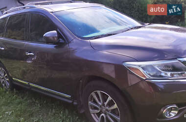 Внедорожник / Кроссовер Nissan Pathfinder 2015 в 