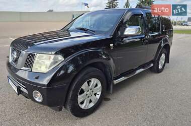 Позашляховик / Кросовер Nissan Pathfinder 2007 в Києві