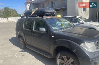 Внедорожник / Кроссовер Nissan Pathfinder 2006 в Запорожье