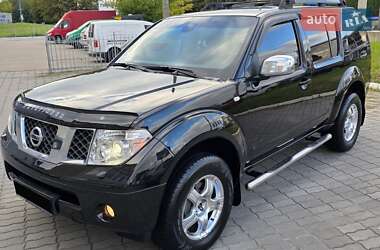 Внедорожник / Кроссовер Nissan Pathfinder 2006 в 