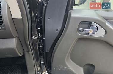 Внедорожник / Кроссовер Nissan Pathfinder 2006 в 