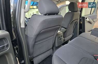 Внедорожник / Кроссовер Nissan Pathfinder 2006 в 