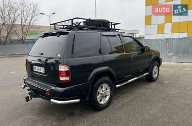 Внедорожник / Кроссовер Nissan Pathfinder 1999 в 