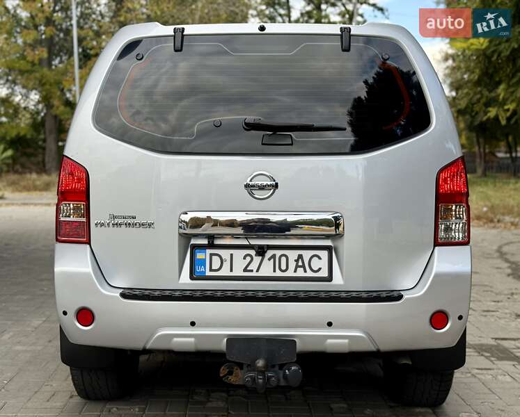 Внедорожник / Кроссовер Nissan Pathfinder 2012 в Днепре