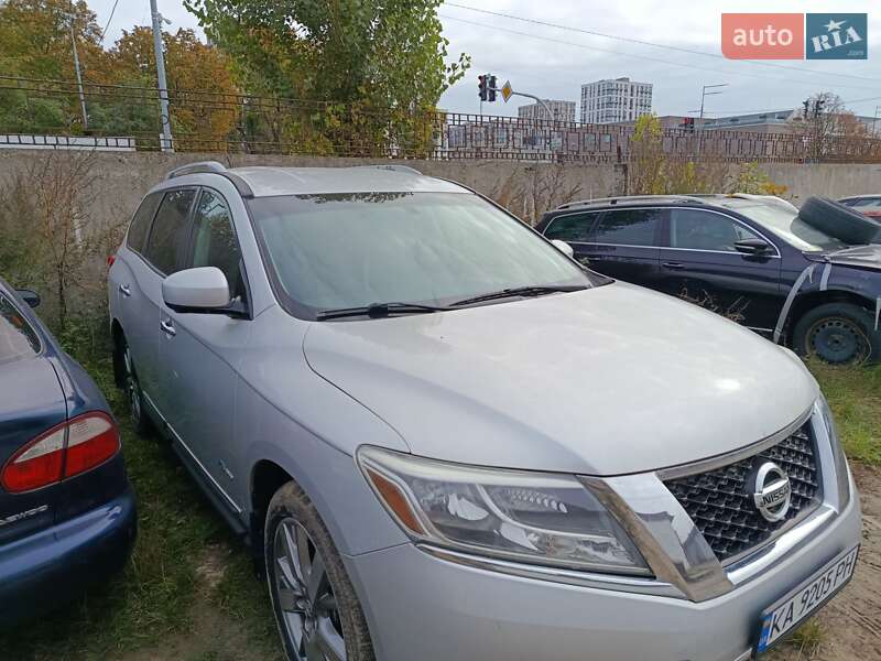 Позашляховик / Кросовер Nissan Pathfinder 2013 в Києві фото 6 Позашляховик / Кросовер Nissan Pathfinder 2013 в Києві