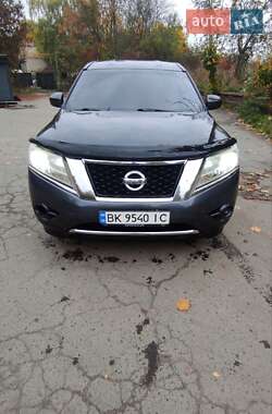 Nissan Pathfinder 2014