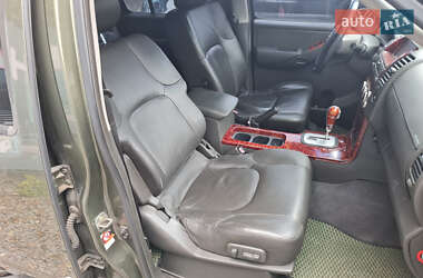 Внедорожник / Кроссовер Nissan Pathfinder 2005 в 