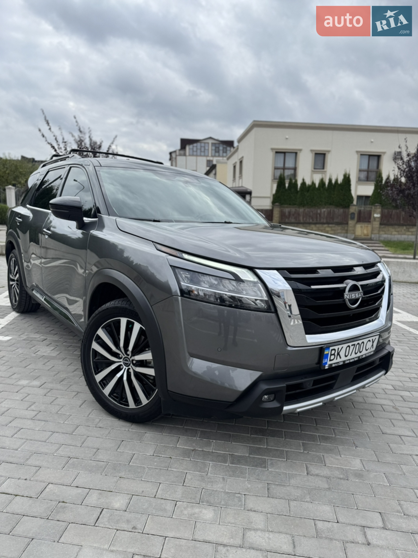 2022 Nissan Pathfinder - мініатюра 3