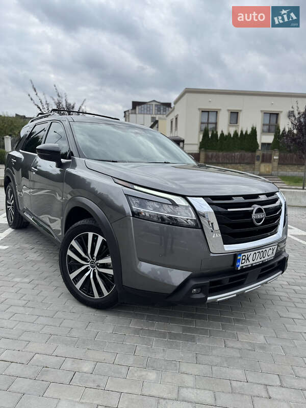 Внедорожник / Кроссовер Nissan Pathfinder 2022 в Ровно фото 3 Внедорожник / Кроссовер Nissan Pathfinder 2022 в Ровно