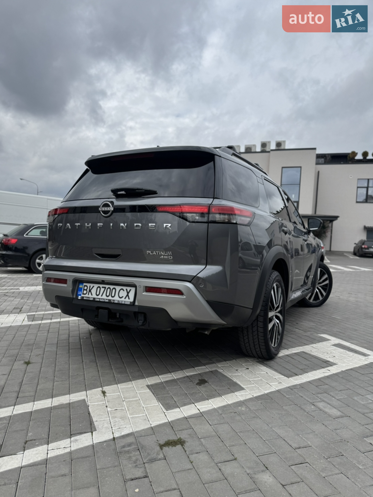 2022 Nissan Pathfinder - мініатюра 13