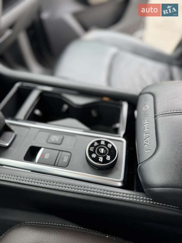 Внедорожник / Кроссовер Nissan Pathfinder 2022 в Ровно фото 26 Внедорожник / Кроссовер Nissan Pathfinder 2022 в Ровно