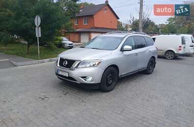 Позашляховик / Кросовер Nissan Pathfinder 2015 в Одесі