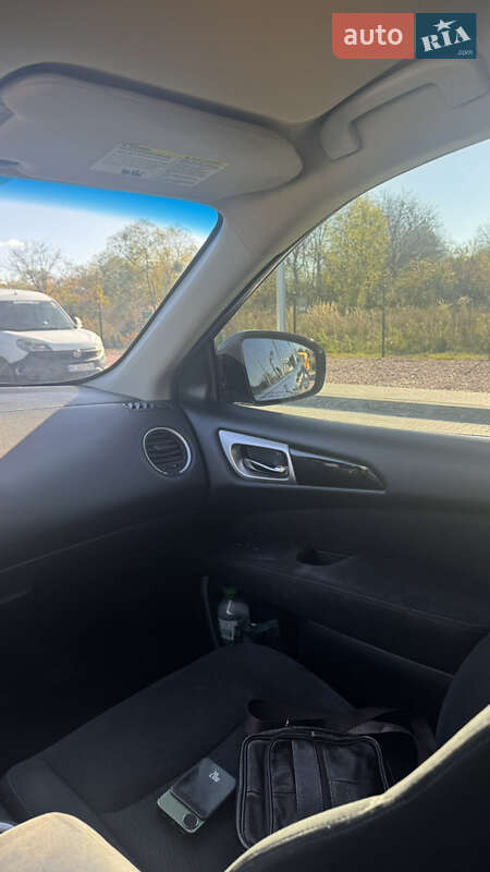 Внедорожник / Кроссовер Nissan Pathfinder 2014 в Стрые фото 14 Внедорожник / Кроссовер Nissan Pathfinder 2014 в Стрые