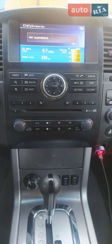 Внедорожник / Кроссовер Nissan Pathfinder 2012 в Краматорске