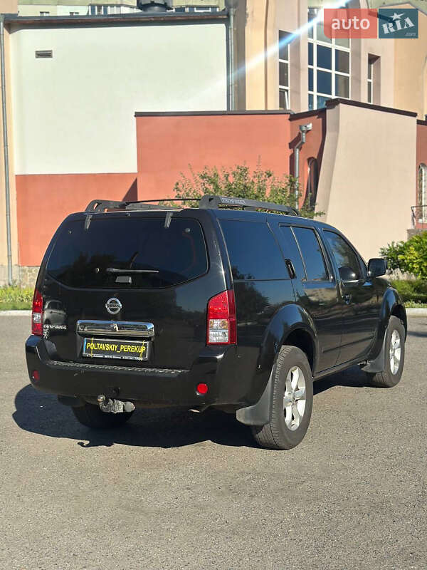 Позашляховик / Кросовер Nissan Pathfinder 2007 в Полтаві