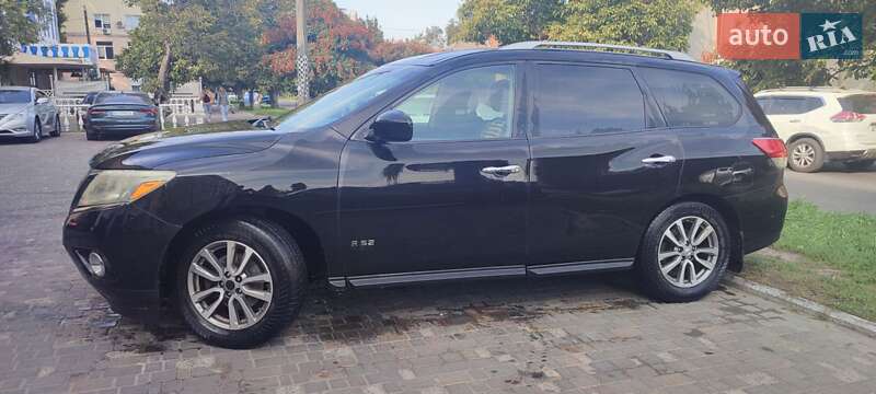 Внедорожник / Кроссовер Nissan Pathfinder 2015 в Одессе