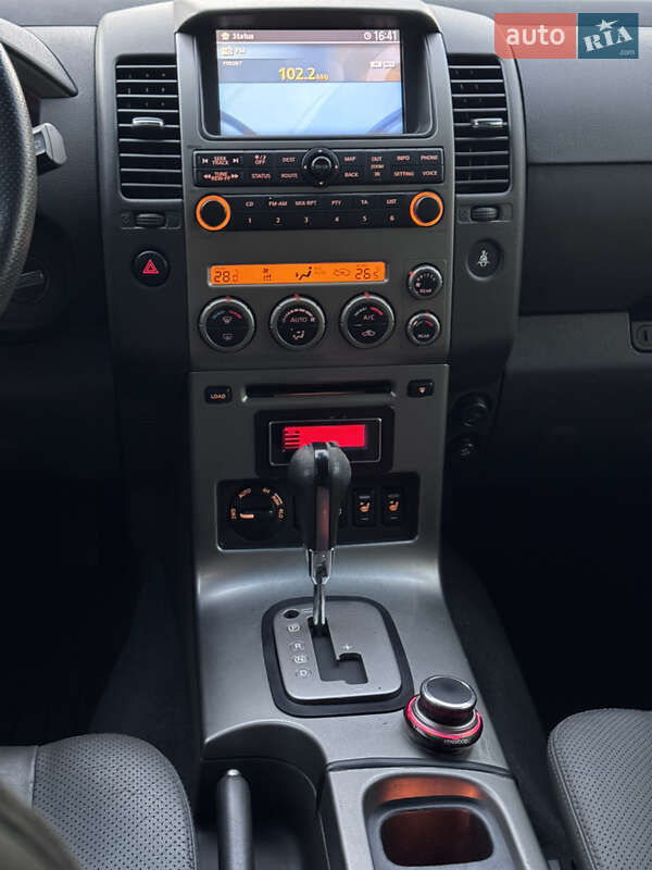 Позашляховик / Кросовер Nissan Pathfinder 2006 в Одесі